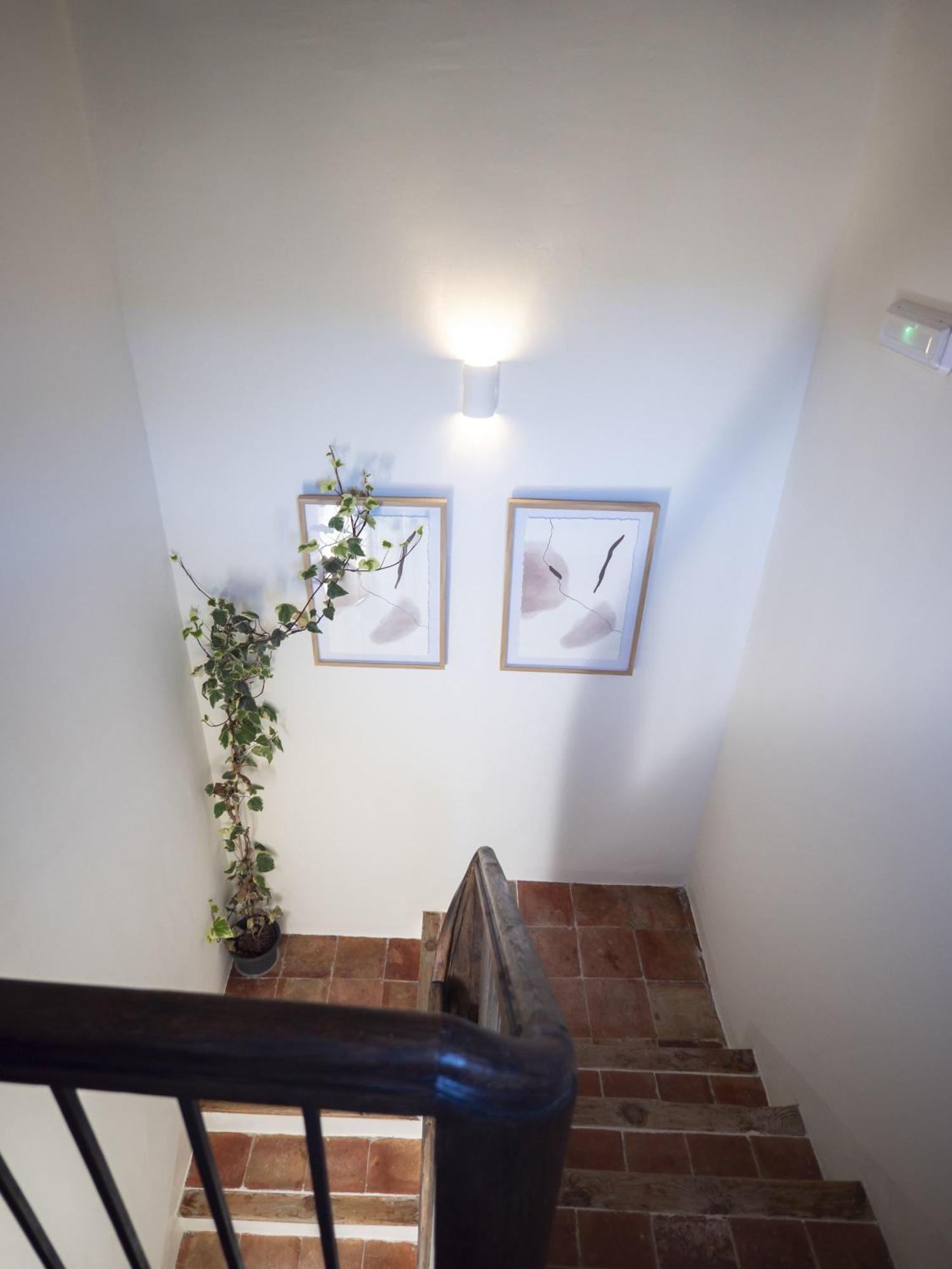 La Casa Amarilla Apartamento Enebro 아바라신 외부 사진